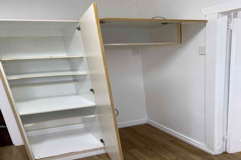 Photo of property in 1072 Great North Road, Point Chevalier, Auckland, 1022