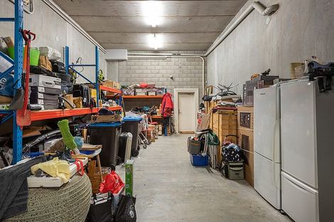 Photo of property in 14a Gibbons Road, Takapuna, Auckland, 0622