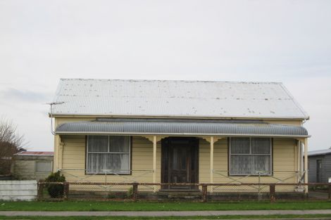 Photo of property in 92 Browne Street, Waitara, 4320