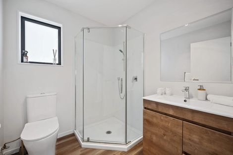 Photo of property in 18 Taupata Lane, Helensville, 0800