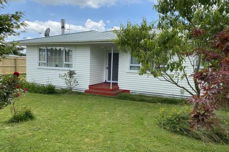 Photo of property in 36 High Street, Eltham, 4322