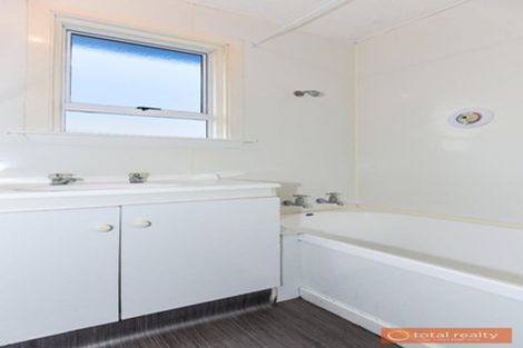 Photo of property in 42 Checketts Avenue, Halswell, Christchurch, 8025