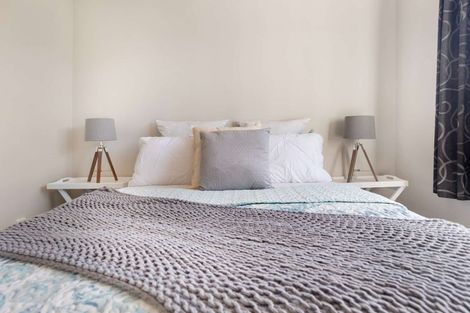 Photo of property in 53 Gilbass Avenue, Hamilton Lake, Hamilton, 3204