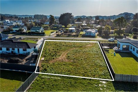 Photo of property in 26 Dee Street, Otane, 4202