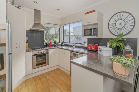 Photo of property in 56 Kupe Drive, Whitianga, 3510