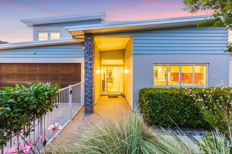 Photo of property in 3 Willowgrange Place, Pukekohe, 2120