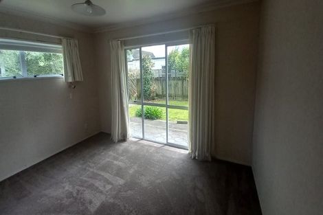 Photo of property in 10 Clare Street, Cambridge, 3434