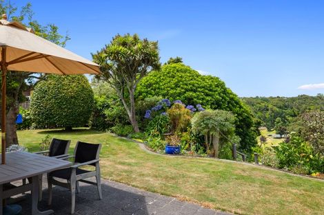 Photo of property in 3 Waiwera Place, Merrilands, New Plymouth, 4312