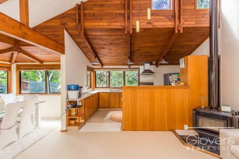 Photo of property in 58a Lantana Road, Green Bay, Auckland, 0604