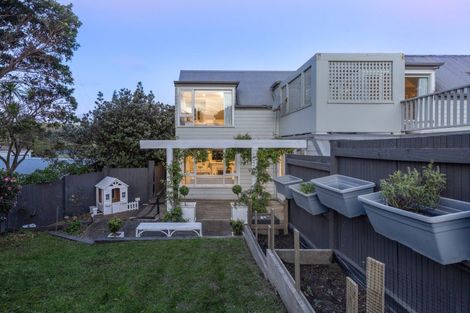 Photo of property in 38 Whanake Street, Titahi Bay, Porirua, 5022