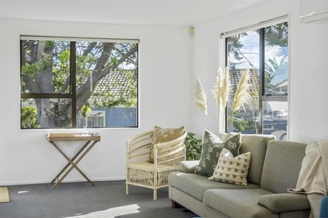 Photo of property in 31 Penion Drive, Flat Bush, Auckland, 2023