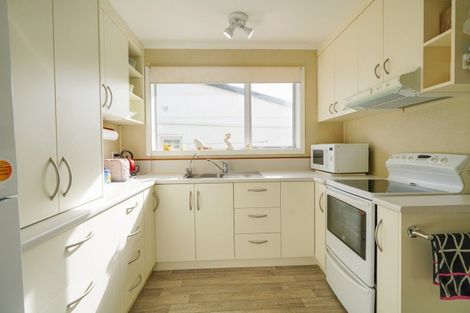 Photo of property in 2/307 Yarrow Street, Richmond, Invercargill, 9810