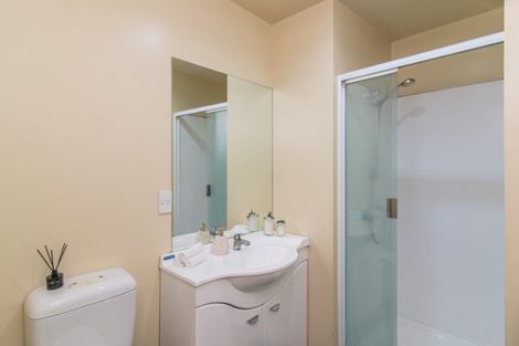 Photo of property in Atrium Towers, 6b/154 The Terrace, Wellington Central, Wellington, 6011