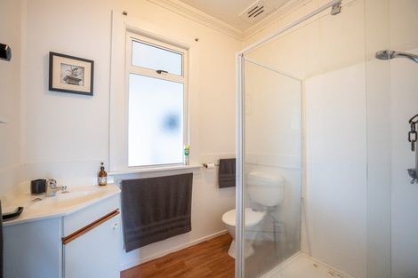 Photo of property in 27a Stewart Crescent, Hokowhitu, Palmerston North, 4410