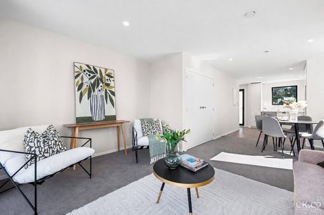 Photo of property in 10/130 Cambridge Terrace, Fairfield, Lower Hutt, 5011