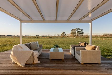 Photo of property in 93 Bell Road, Papamoa, Te Puke, 3187