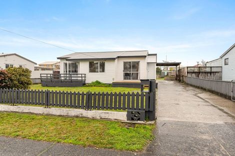 Photo of property in 32 Clyde Street, Tokoroa, 3420