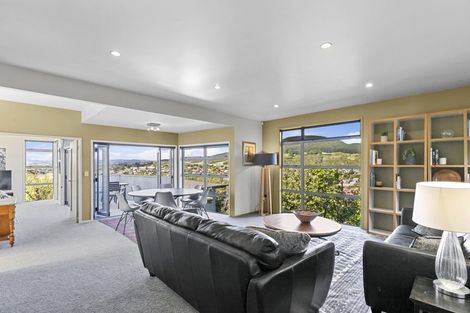 Photo of property in 27a Fyvie Avenue, Tawa, Wellington, 5028