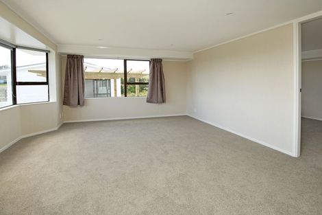 Photo of property in 1400 Kaipara Coast Highway, Kaukapakapa, 0984