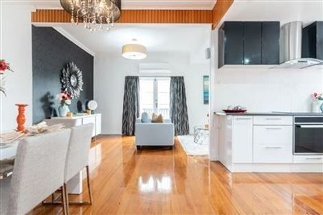Photo of property in 142 Mount Albert Road, Mount Albert, Auckland, 1025