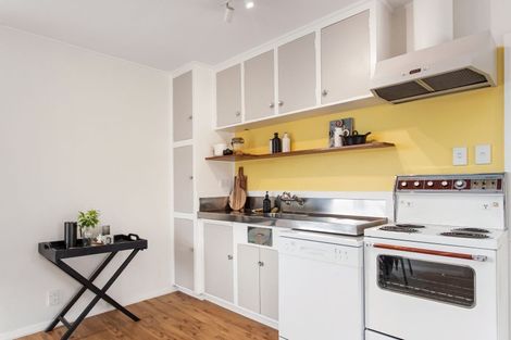 Photo of property in 280 Wainoni Road, Avondale, Christchurch, 8061