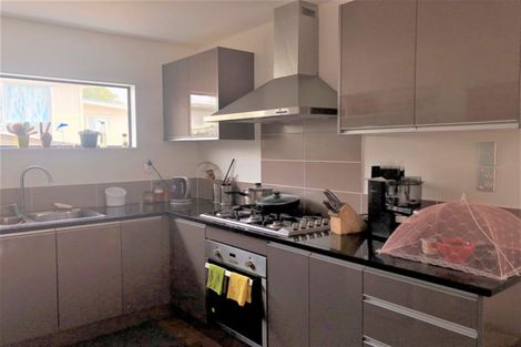 Photo of property in 65 Awaroa Road, Sunnyvale, Auckland, 0612