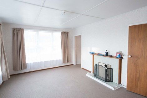 Photo of property in 236 Waddington Drive, Naenae, Lower Hutt, 5011