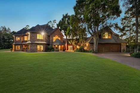 Photo of property in 251 Whitehills Road, Waitoki, 0994