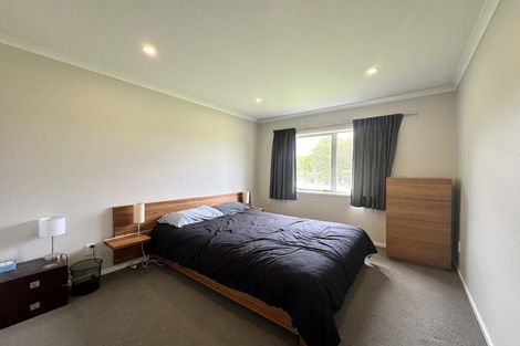 Photo of property in 6 Cory Jane Grove, Riverstone Terraces, Upper Hutt, 5018