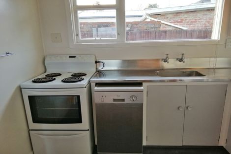 Photo of property in 92 Eglinton Road, Mornington, Dunedin, 9011