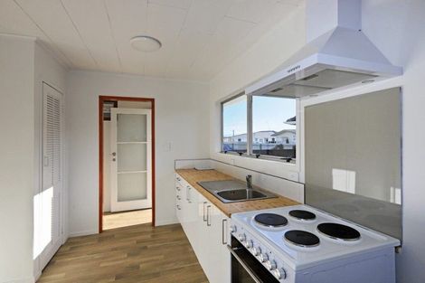 Photo of property in 1025b-c Bledisloe Street, Raureka, Hastings, 4120