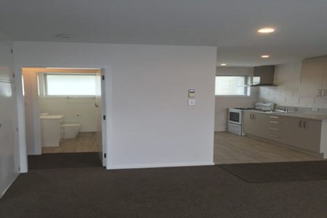 Photo of property in 2/99 Waltham Road, Sydenham, Christchurch, 8023