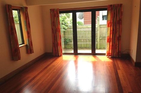 Photo of property in 33c Nairn Street, Mount Cook, Wellington, 6011