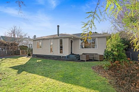 Photo of property in 9 Anderson Street, Eketahuna, 4900