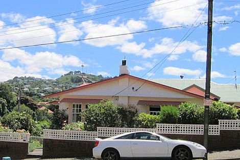Photo of property in 55 Glen Road, Kelburn, Wellington, 6012