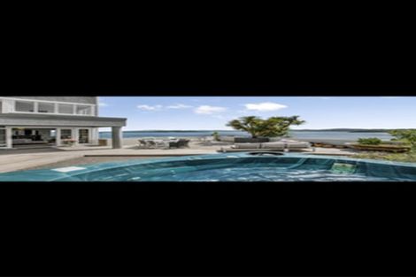 Photo of property in 58 Ferry Road, Days Bay, Lower Hutt, 5013