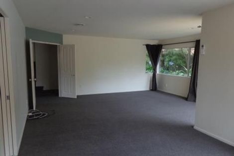 Photo of property in 38 Pukatea Avenue, Albany, Auckland, 0632