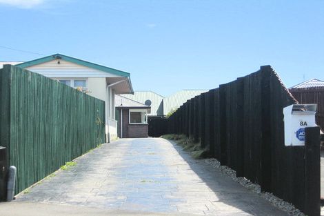 Photo of property in 8a Lake Terrace Road, Burwood, Christchurch, 8061