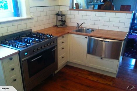 Photo of property in 4/17 Oriental Terrace, Oriental Bay, Wellington, 6011