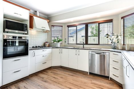 Photo of property in 52 Diomede Glade, Flagstaff, Hamilton, 3210