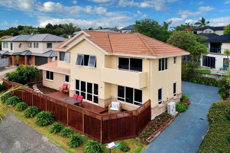 Photo of property in 83a Mt Lebanon Crescent, The Gardens, Auckland, 2105