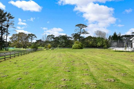 Photo of property in 123 Hunter Road, Taupaki, 0782