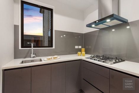 Photo of property in 2 Nanleen Rise, Manurewa, Auckland, 2105