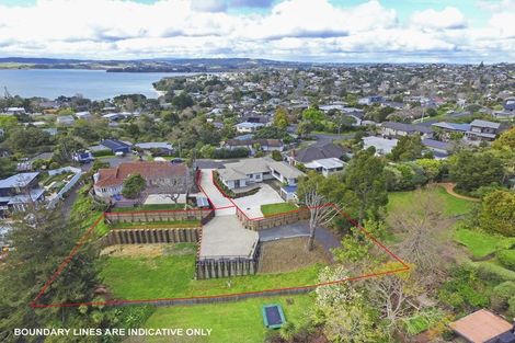 Photo of property in 10a Fenton Terrace, Cockle Bay, Auckland, 2014