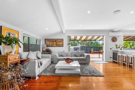 Photo of property in 9 Burnham Road, Waitakere, Auckland, 0816