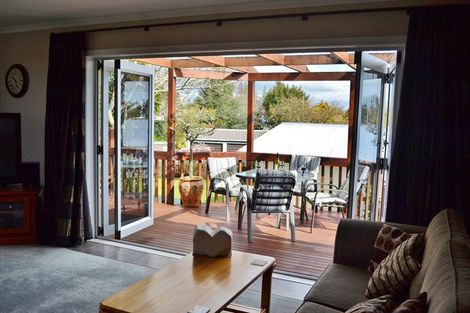 Photo of property in 2 Titoki Place, Inglewood, 4330