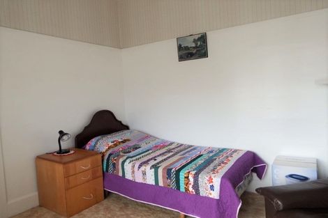 Photo of property in 15 Cuba Street, Marton, 4710