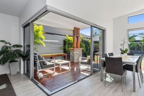 Photo of property in 9 Excelsa Place, Papamoa Beach, Papamoa, 3118