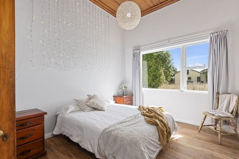 Photo of property in 116 Mclean Street, Woodville, 4920