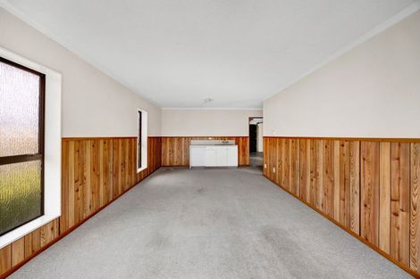 Photo of property in 14 Pohutukawa Drive, Opunake, 4616